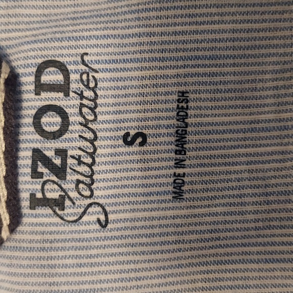 Izod Men’s Tropical Short Sleeve Shirt - Picture 7 of 8